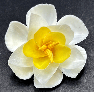 Daffodil Brooch 2